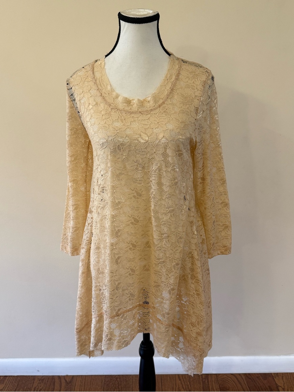 Paniz Cream Lace Long-Sleeve Tunic Dress size small